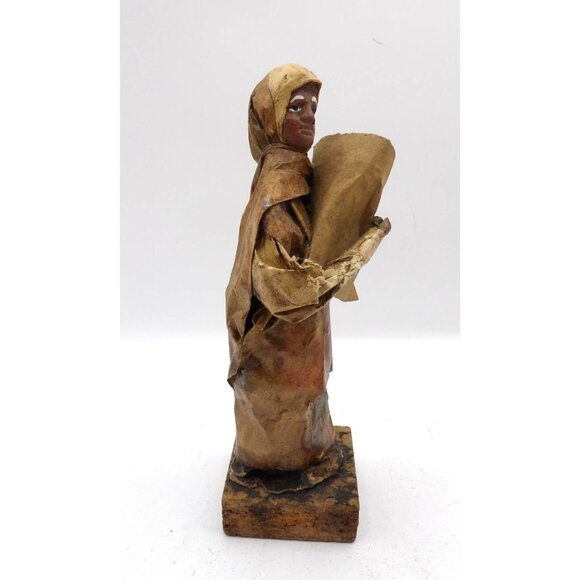 Viejita Papel Mache Old Woman w. bag of beans 7 x 2 x 2" Paper Mache Mexico - Picture 3 of 5
